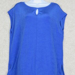 Chico's*Women's Sleeveless Key Hole Front Boat Neck Split Side Hem Blouse Size 2